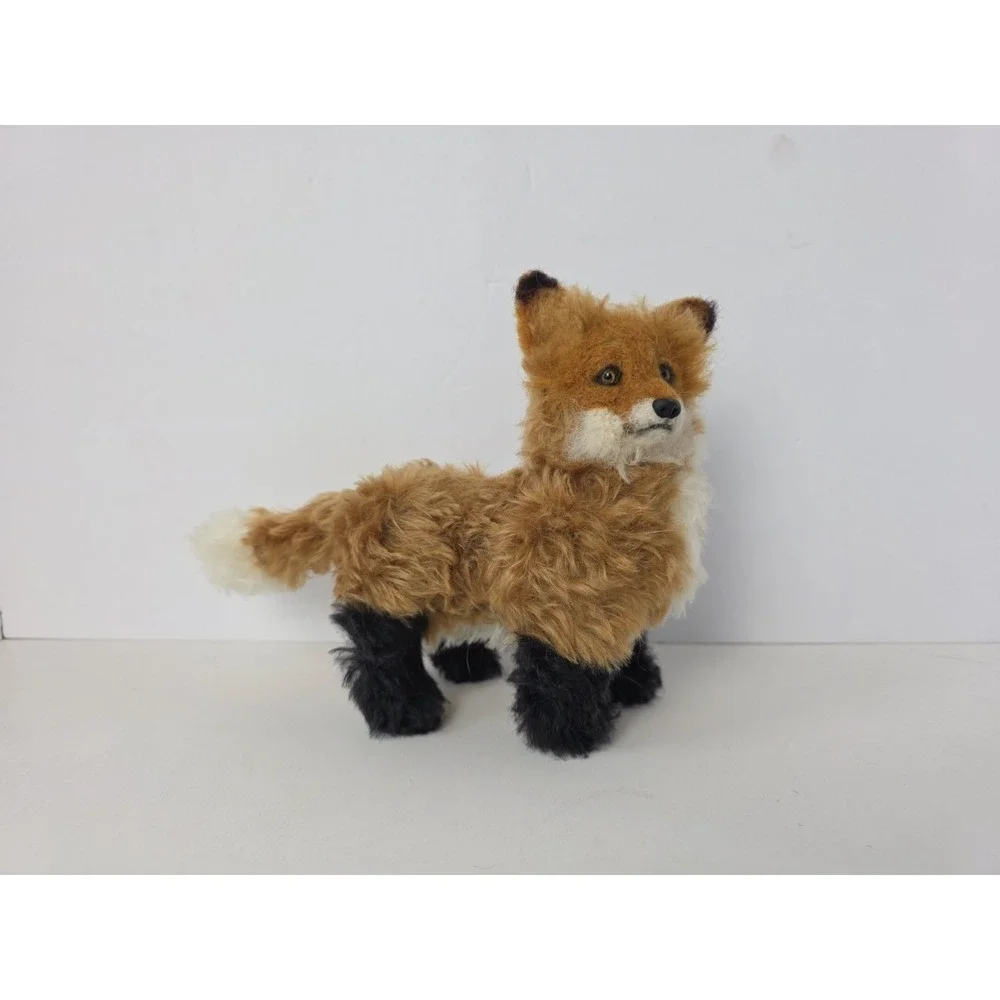 Artist teddy bear Laura Weiss 2008 artist fox mohair jointed 8x7